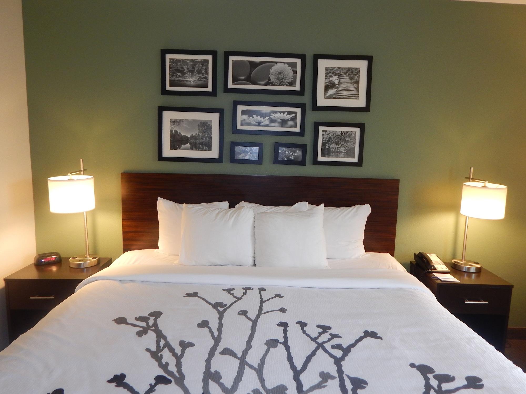 Sleep Inn & Suites Near Liberty Place I-65 Evergreen Exteriör bild